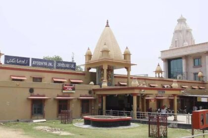 Ayodhya Ram Mandir to Ayodhya Railway Station